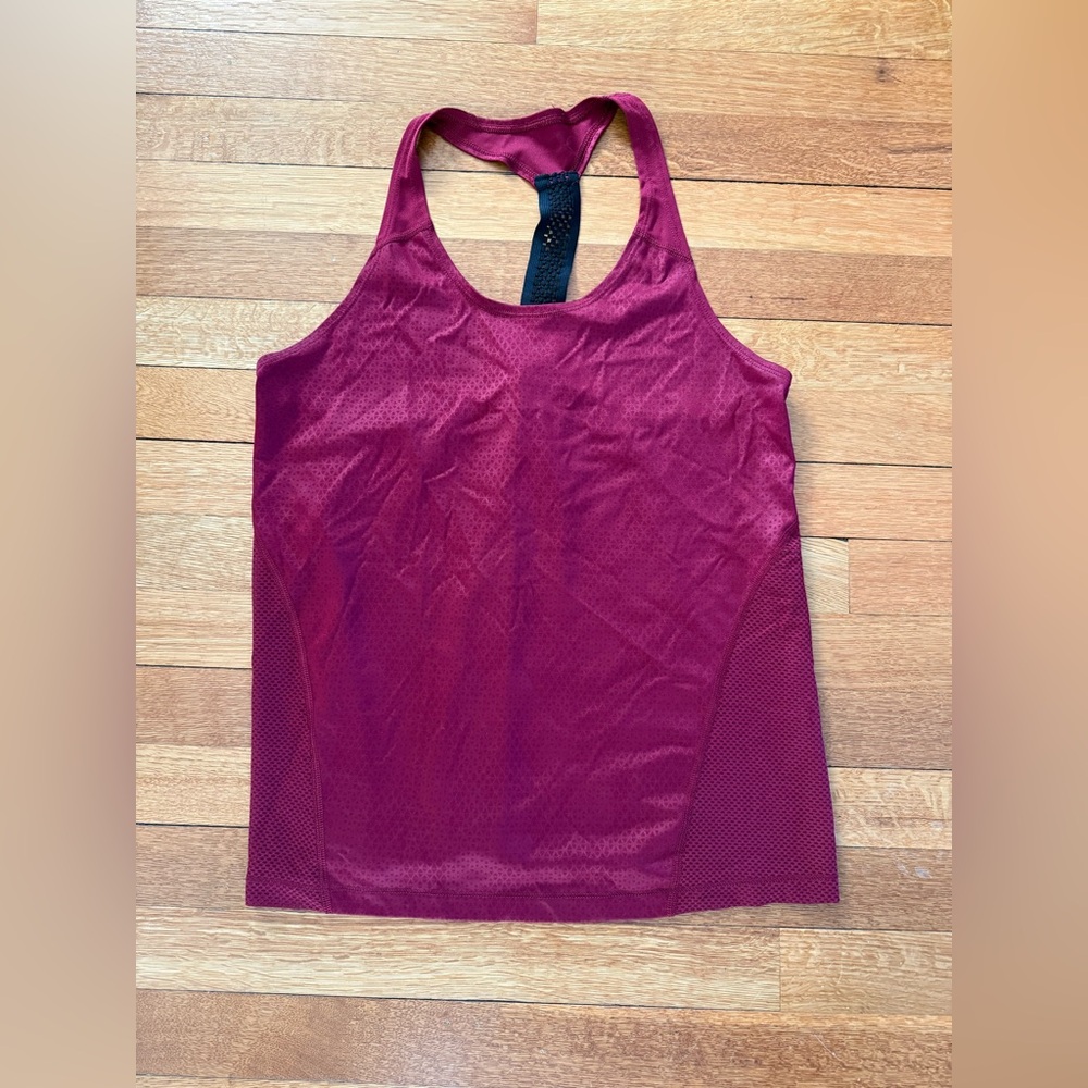 Danskin Women's Burgundy Tank Top
